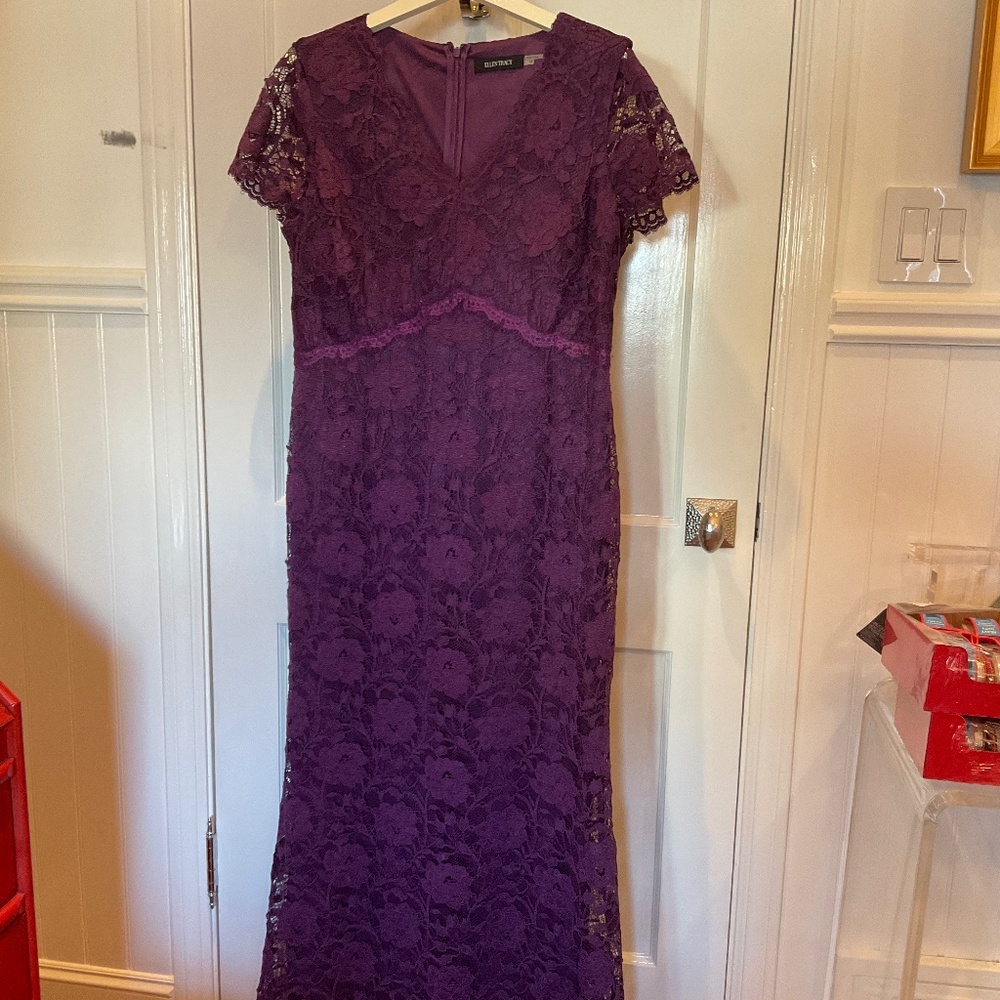 Ellen Tracy full length formal purple dress,, 16